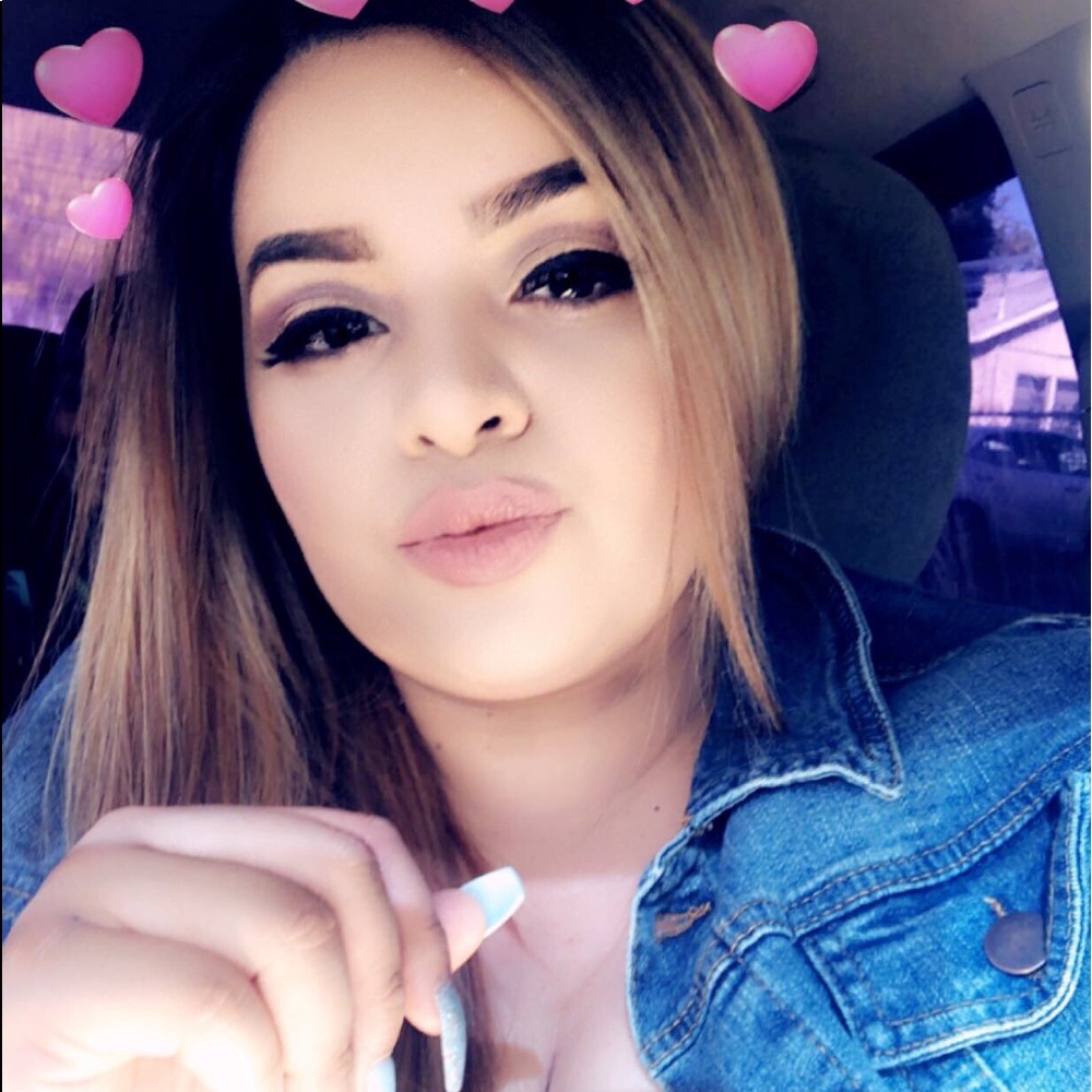 Meet your Posher, Miriam